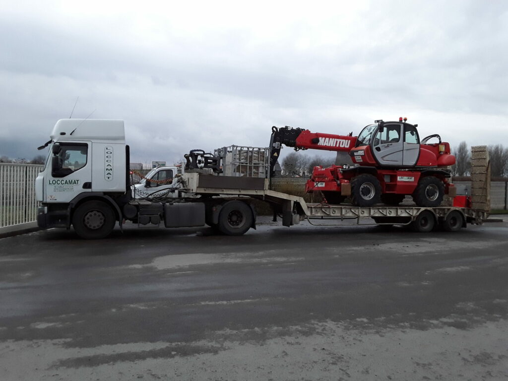 location de manitou rotatif 25 mètres à caen